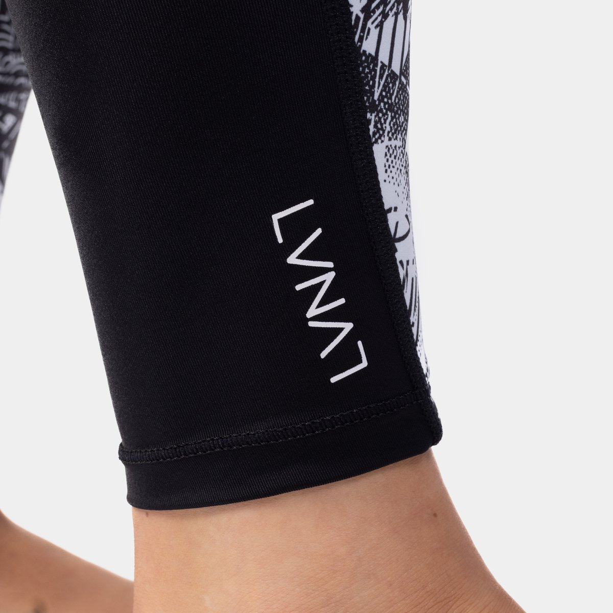 Luna7 Legging Broken Palm