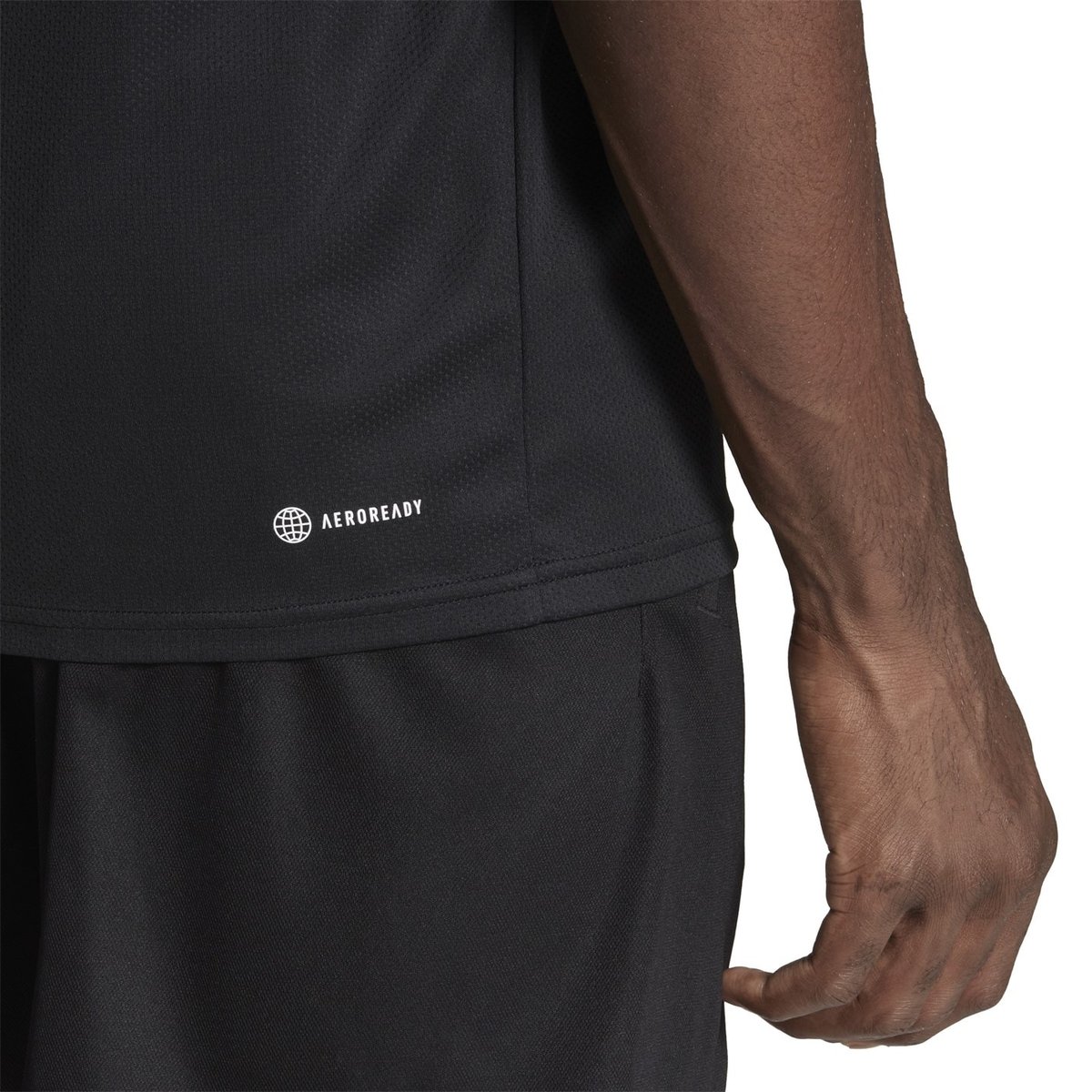 3 Stripe Essentials Training T-Shirt Mens