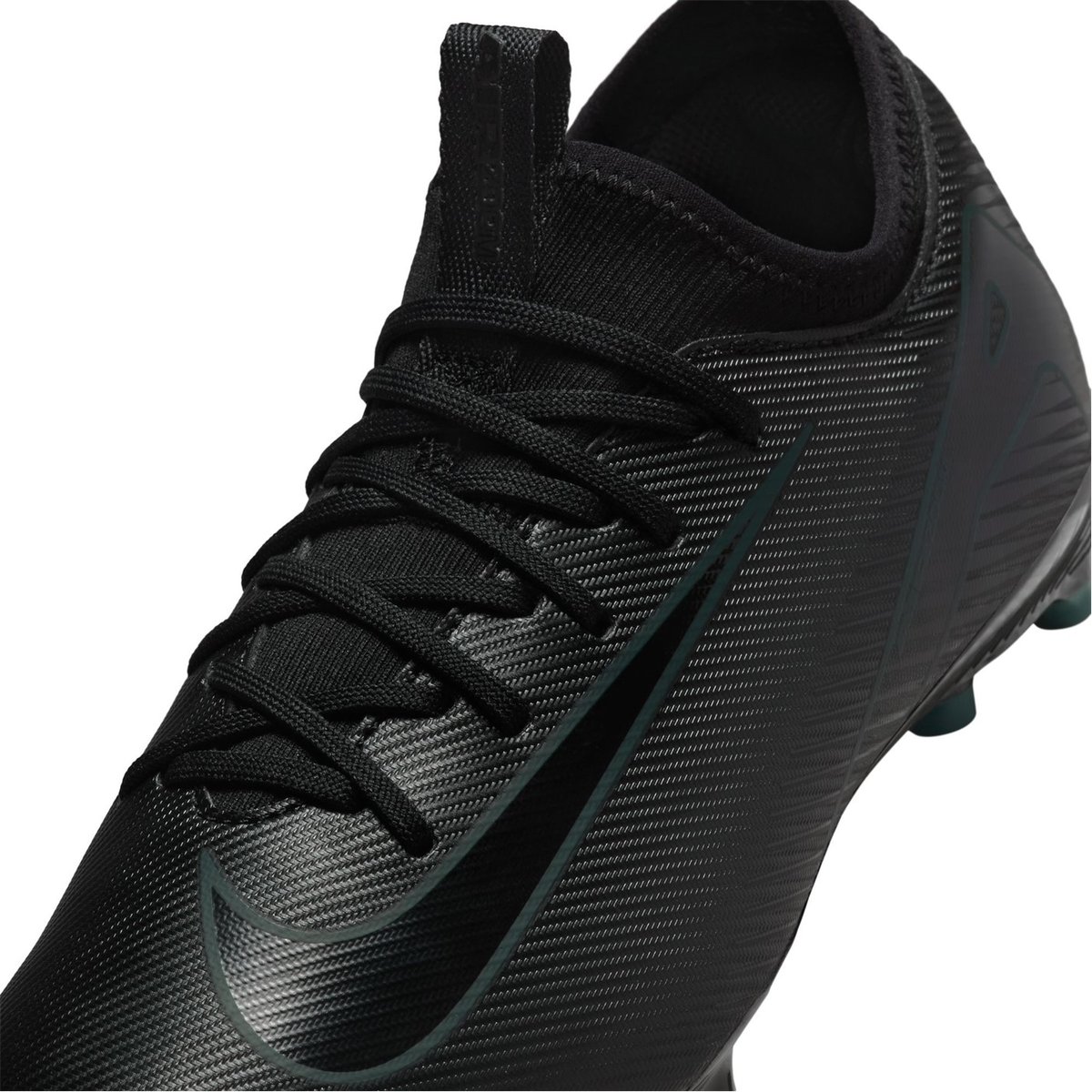 Zoom Mercurial Vapor 16 Juniors Firm Ground Football Boots