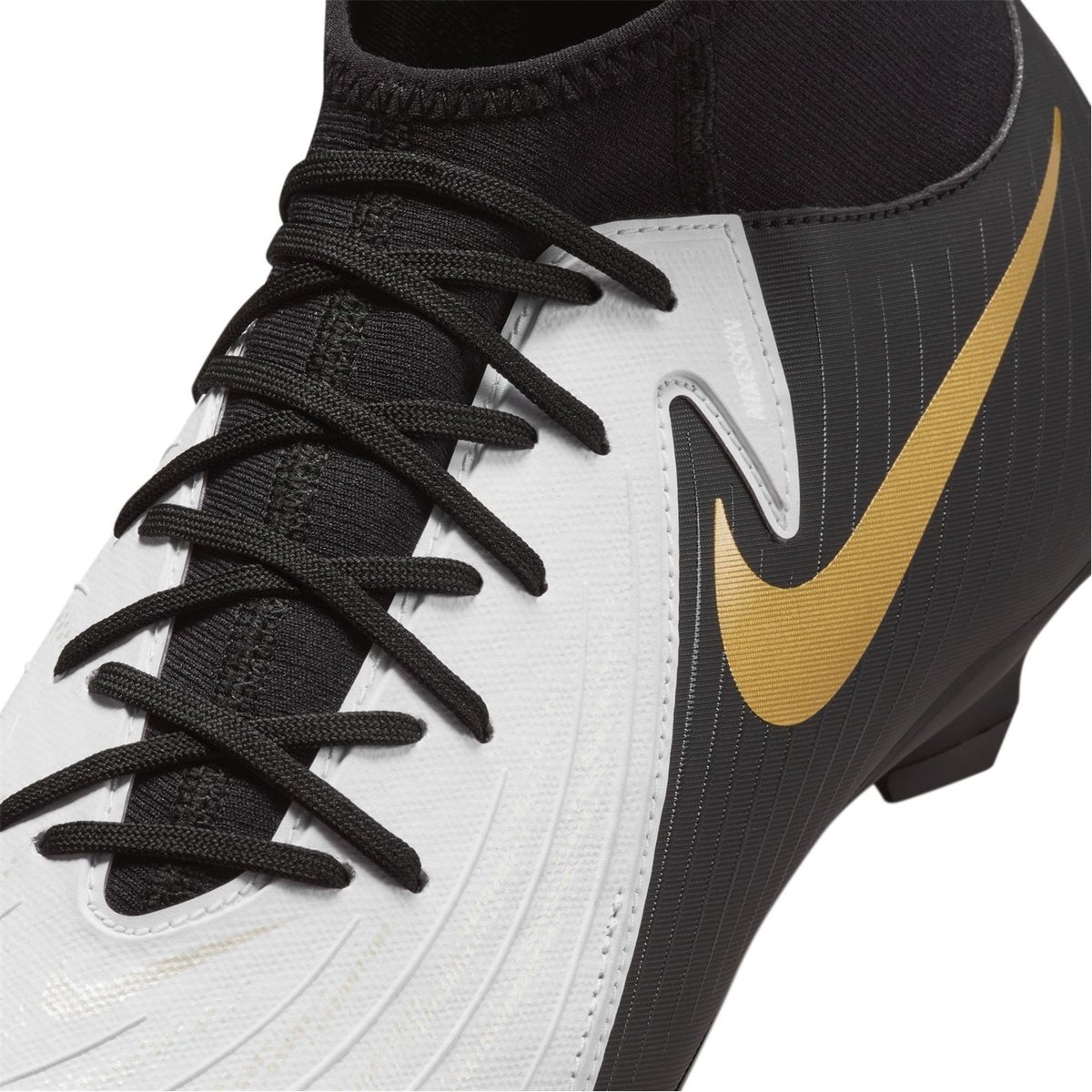 Phantom Luna II Academy Firm Ground Football Boots