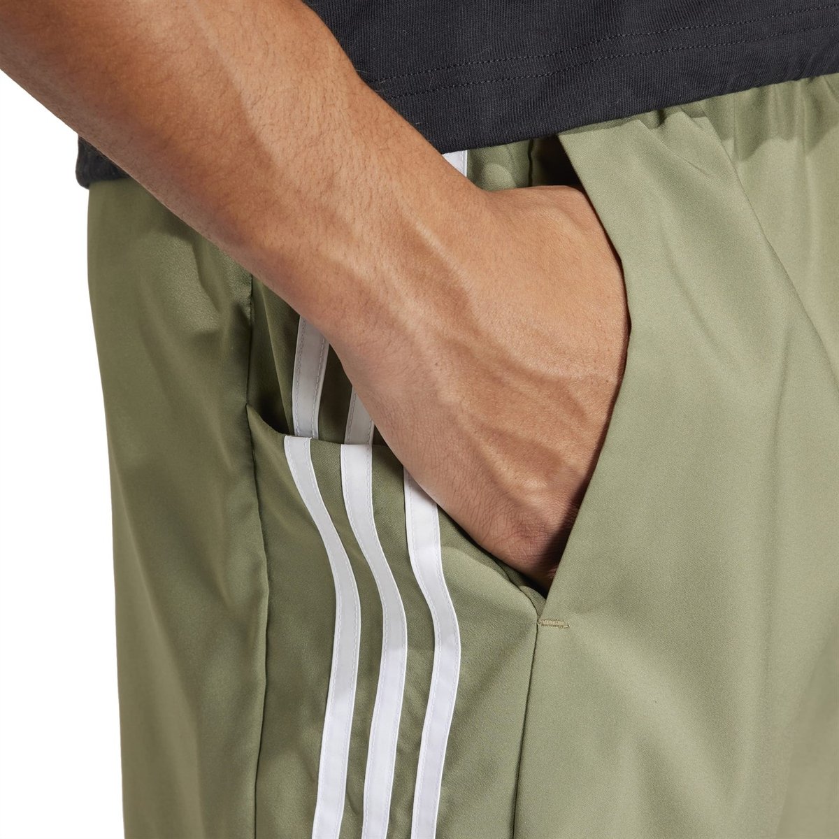Essentials 3 Stripes Shorts