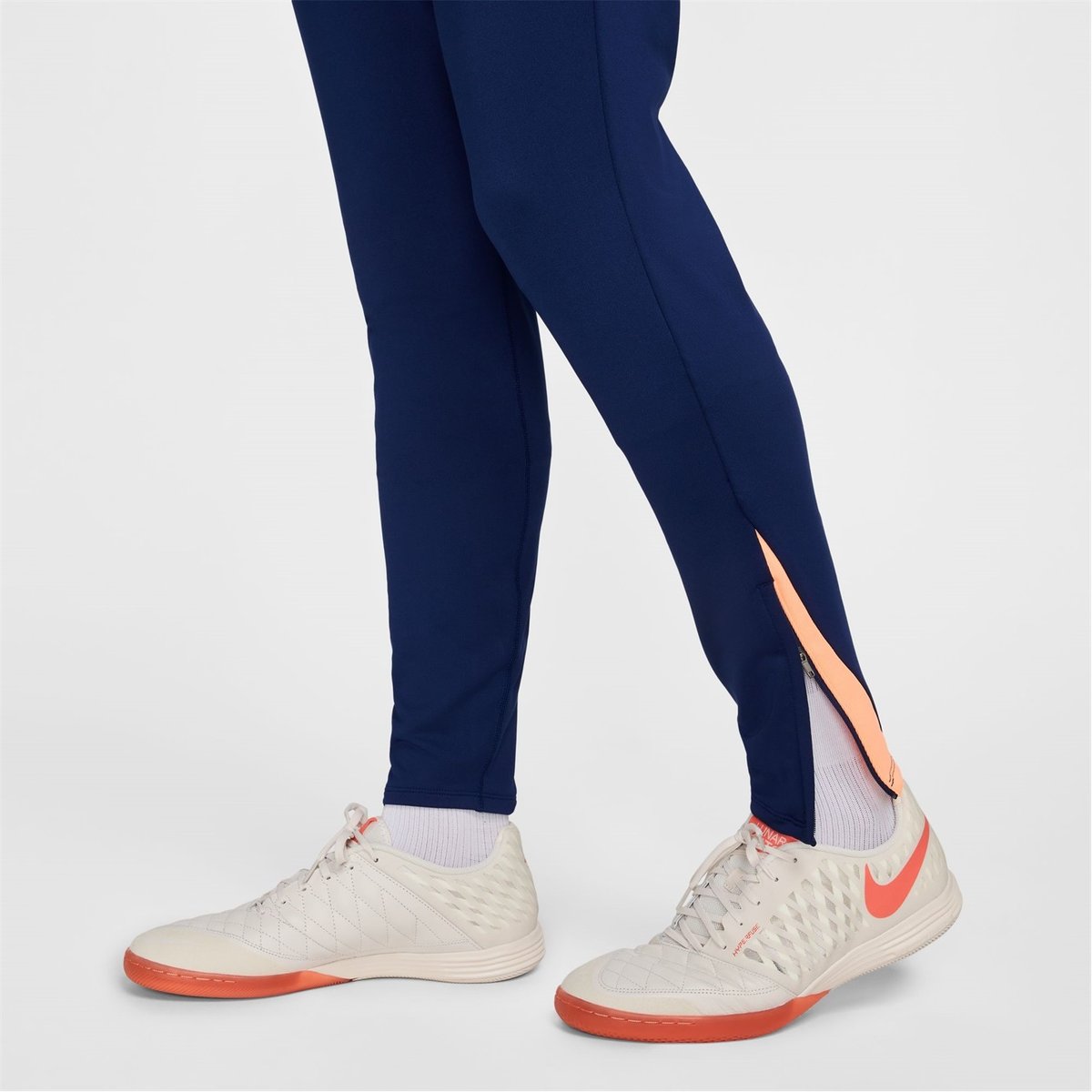 Strike Tracksuit Bottoms Mens