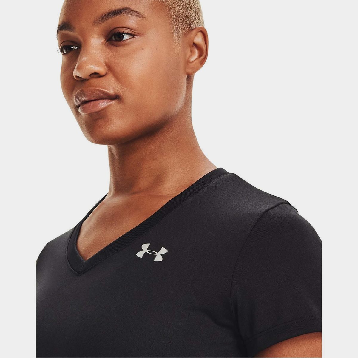 Tech™ V Neck Short Sleeve Womens