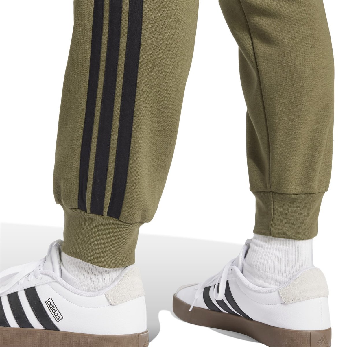 Fleece Tapered Cuff 3 Stripes Joggers